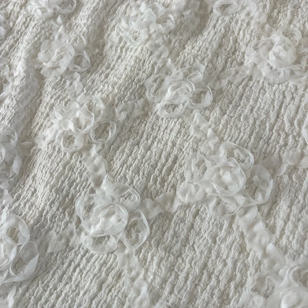 Voy Women’s Cream Floral Textured Ruffle Sleeve Top Sz S - Picture 4 of 9